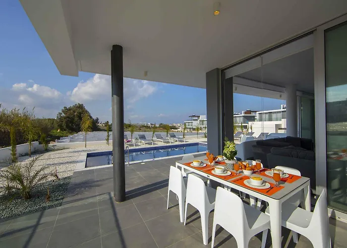 Brand New Luxurious With Pool Villa *