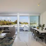 Brand New Luxurious With Pool * Πρωταράς