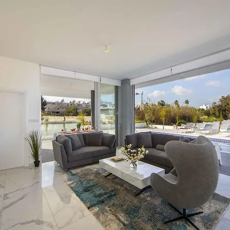 Villa Brand New Luxurious With Pool Protaras